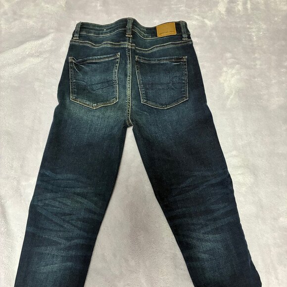 American Eagle Size 2 X-Short - Picture 2 of 4